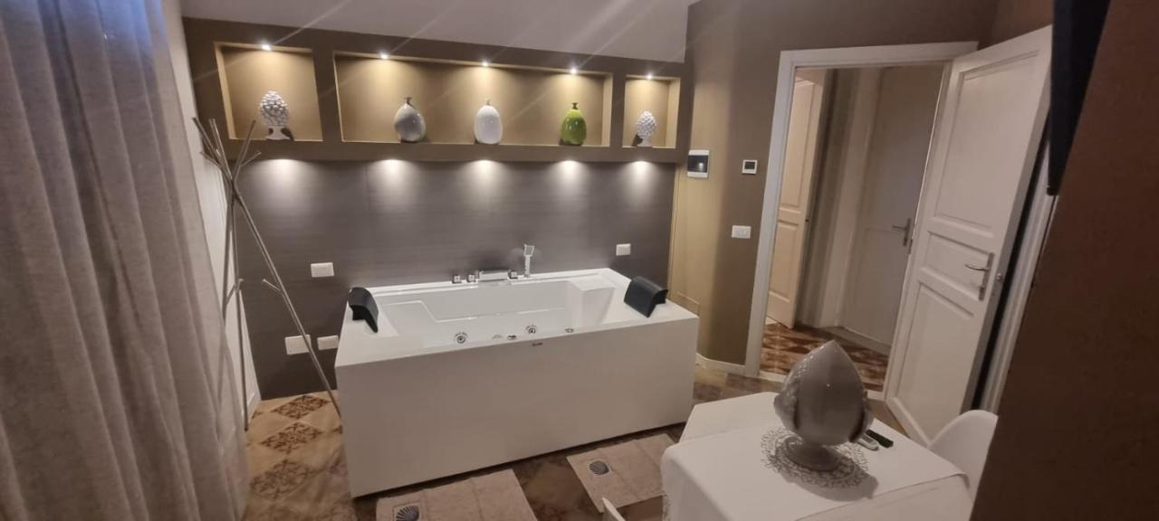 Bed and Breakfast Reluxe Private Wellness Лечче Экстерьер фото