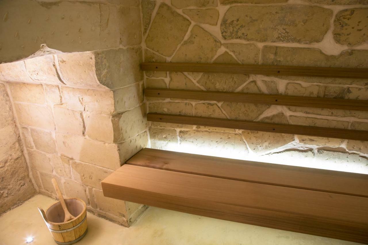 Bed and Breakfast Reluxe Private Wellness Лечче Экстерьер фото